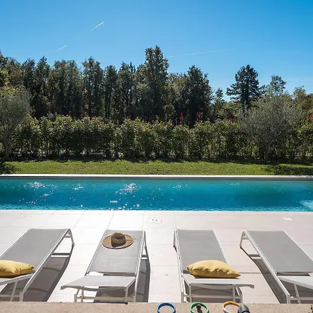 Einzigartiges Steinhaus Mit Privatpool, Grossem Garten, Grill, Liegen Casa de Férias *